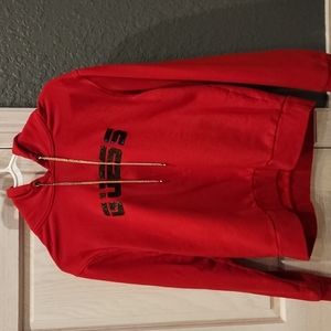GUESS Sweatshirt